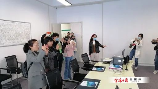 中省市媒体走进蟠龙新区看发展